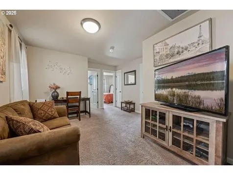 3336 SW 28th Street Redmond OR 97756