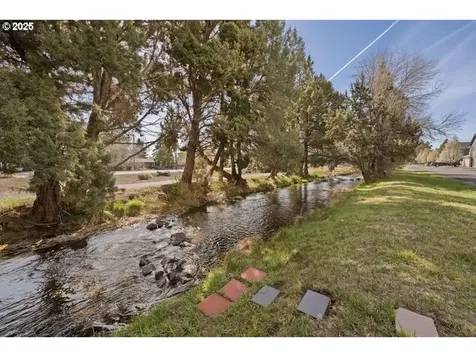 3336 SW 28th Street Redmond OR 97756