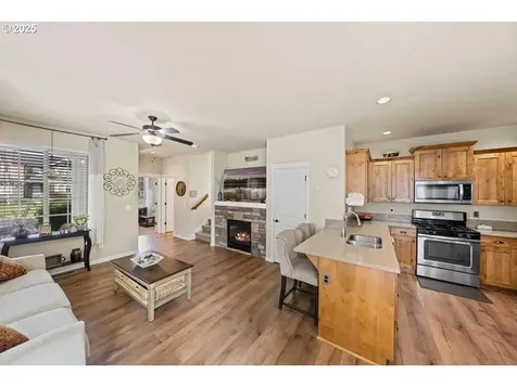 3336 SW 28th Street Redmond OR 97756