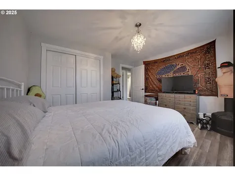 92700 Holly Lane Astoria OR 97103
