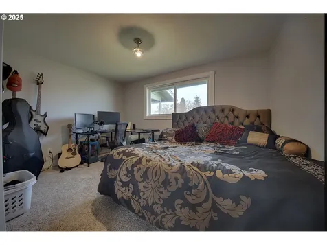 92700 Holly Lane Astoria OR 97103