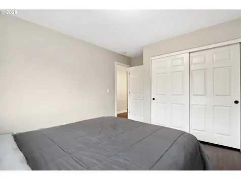 11715 SW 37th Avenue Portland OR 97219