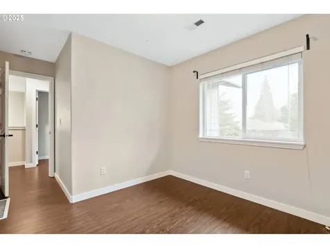 11715 SW 37th Avenue Portland OR 97219