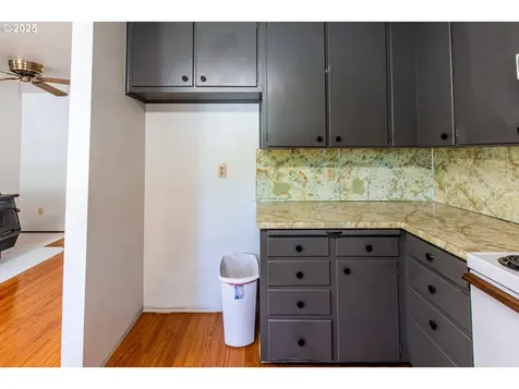 47508 Hansen Street Oakridge OR 97463