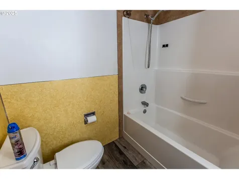 47508 Hansen Street Oakridge OR 97463