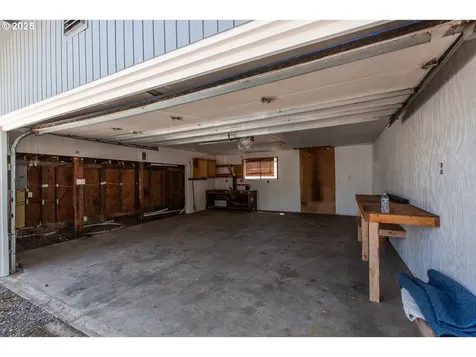 47508 Hansen Street Oakridge OR 97463