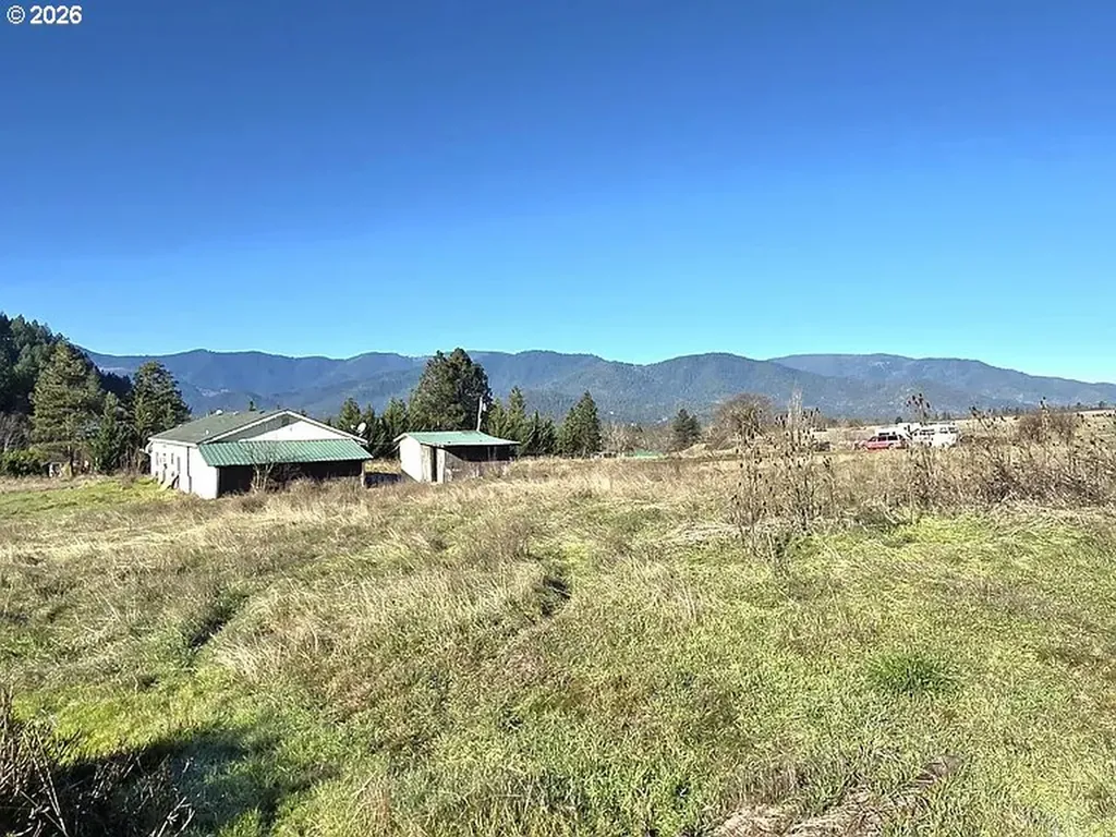 1065 Panther Gulch Road Williams OR 97544