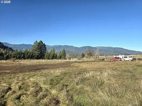 1065 Panther Gulch Road Williams OR 97544