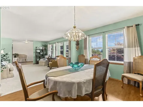 13081 S Vick Road Molalla OR 97038