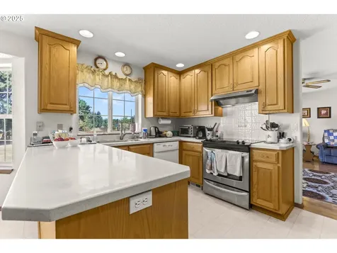 13081 S Vick Road Molalla OR 97038