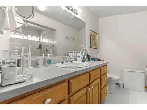 13081 S Vick Road Molalla OR 97038