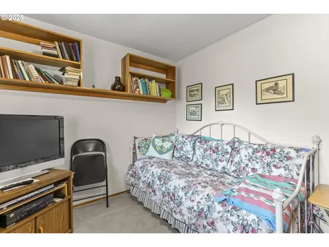 13081 S Vick Road Molalla OR 97038