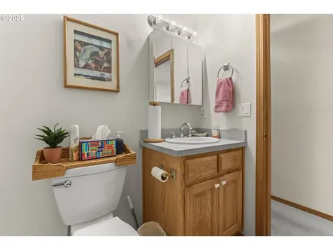 13081 S Vick Road Molalla OR 97038