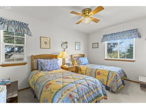 13081 S Vick Road Molalla OR 97038