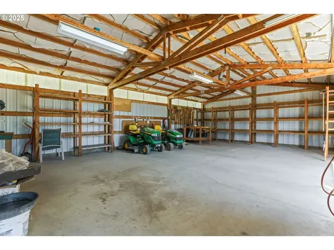 13081 S Vick Road Molalla OR 97038