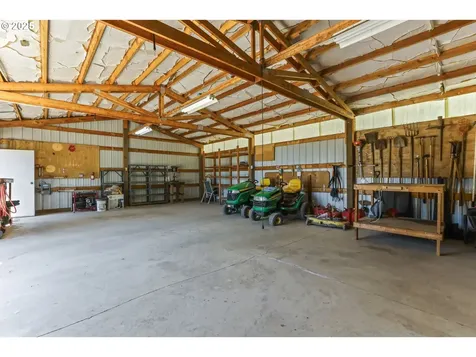 13081 S Vick Road Molalla OR 97038