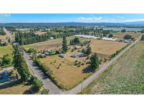 13081 S Vick Road Molalla OR 97038
