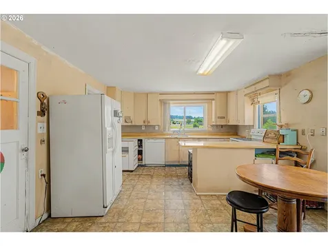 22560 S Beavercreek Road Beavercreek OR 97004