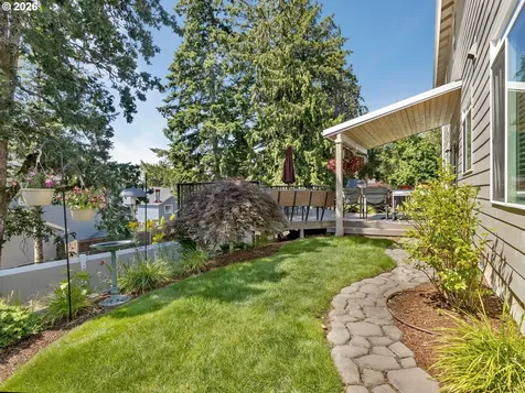 1903 N 5th Way Ridgefield WA 98642