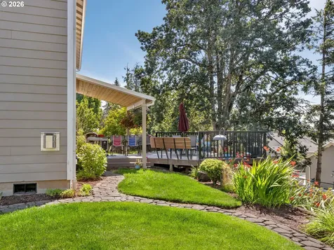 1903 N 5th Way Ridgefield WA 98642