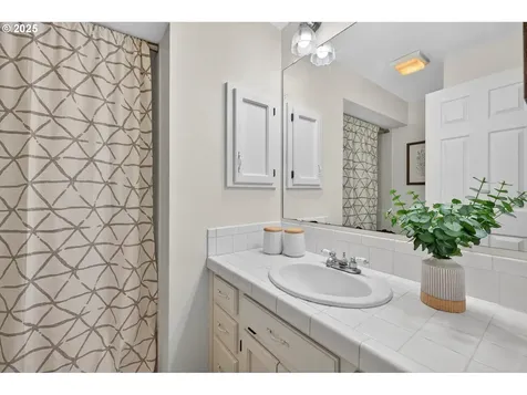 17290 NW Meadow Grass Drive Beaverton OR 97006