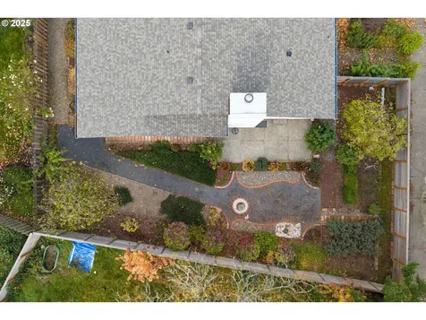 17290 NW Meadow Grass Drive Beaverton OR 97006