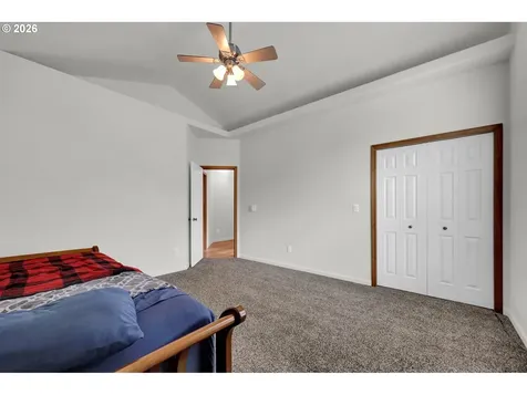 1820 Yew Court Junction City OR 97448