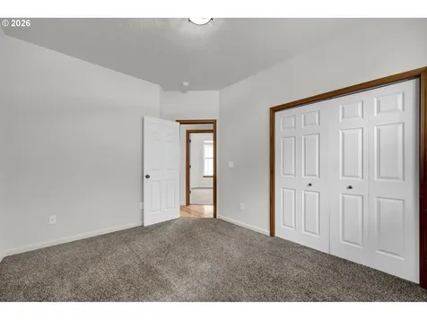 1820 Yew Court Junction City OR 97448