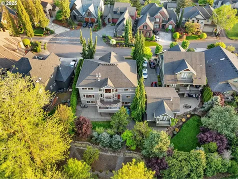 669 W T Street Washougal WA 98671