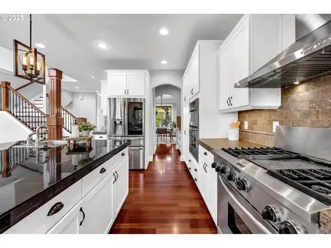 669 W T Street Washougal WA 98671