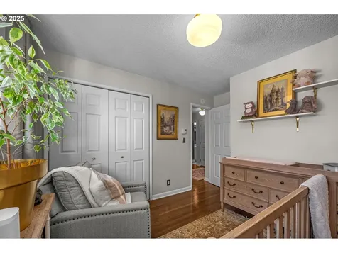 2425 SW 19th Avenue Portland OR 97201