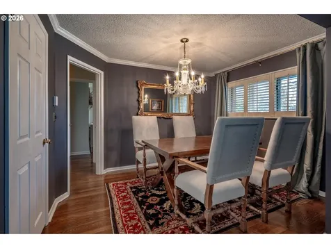2425 SW 19th Avenue Portland OR 97201