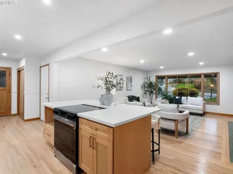 1760 Kilkenny Drive Lake Oswego OR 97034