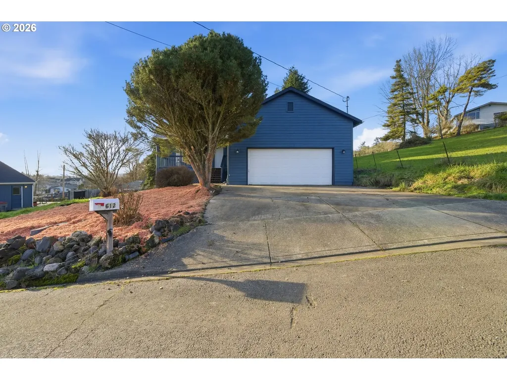 612 NE Hill Street Sheridan OR 97378