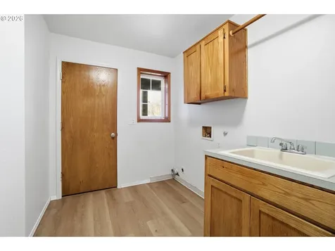 612 NE Hill Street Sheridan OR 97378