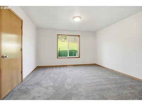 612 NE Hill Street Sheridan OR 97378