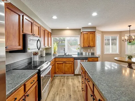 31070 SW Willamette Way E Wilsonville OR 97070