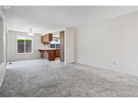 5617 NE Farmcrest Street Hillsboro OR 97124