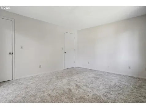 5617 NE Farmcrest Street Hillsboro OR 97124