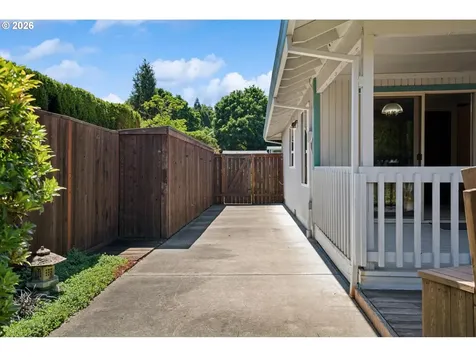 5617 NE Farmcrest Street Hillsboro OR 97124