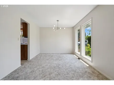 5617 NE Farmcrest Street Hillsboro OR 97124