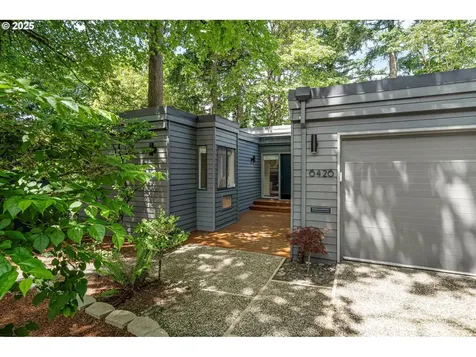 6426 SW Burlingame Place Portland OR 97239