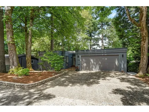 6426 SW Burlingame Place Portland OR 97239