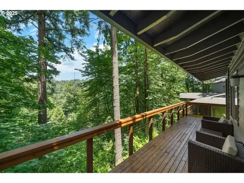 6426 SW Burlingame Place Portland OR 97239