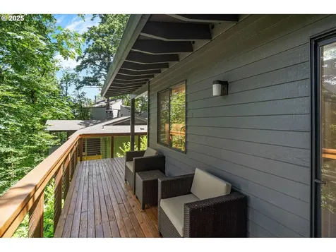 6426 SW Burlingame Place Portland OR 97239