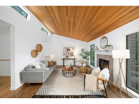 6426 SW Burlingame Place Portland OR 97239