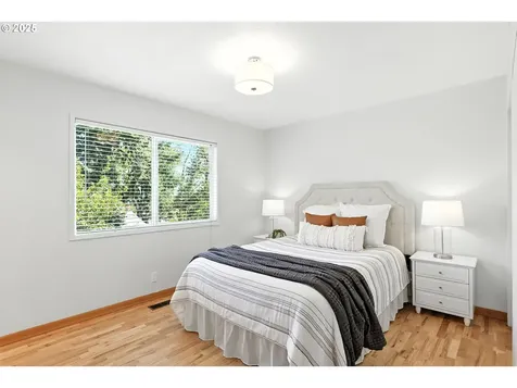 1237 Cedar Street Lake Oswego OR 97034