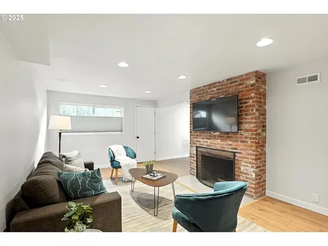 1237 Cedar Street Lake Oswego OR 97034