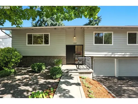 1237 Cedar Street Lake Oswego OR 97034