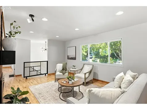1237 Cedar Street Lake Oswego OR 97034
